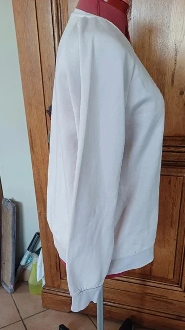 Beige roze sweatshirt in zeer goede staat maat Xl dat is 42 merk kiabi – photo 4